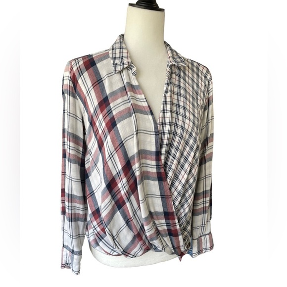 Abercrombie & Fitch Crisscross Front Top Mixed Plaid Flannel - Picture 6 of 10